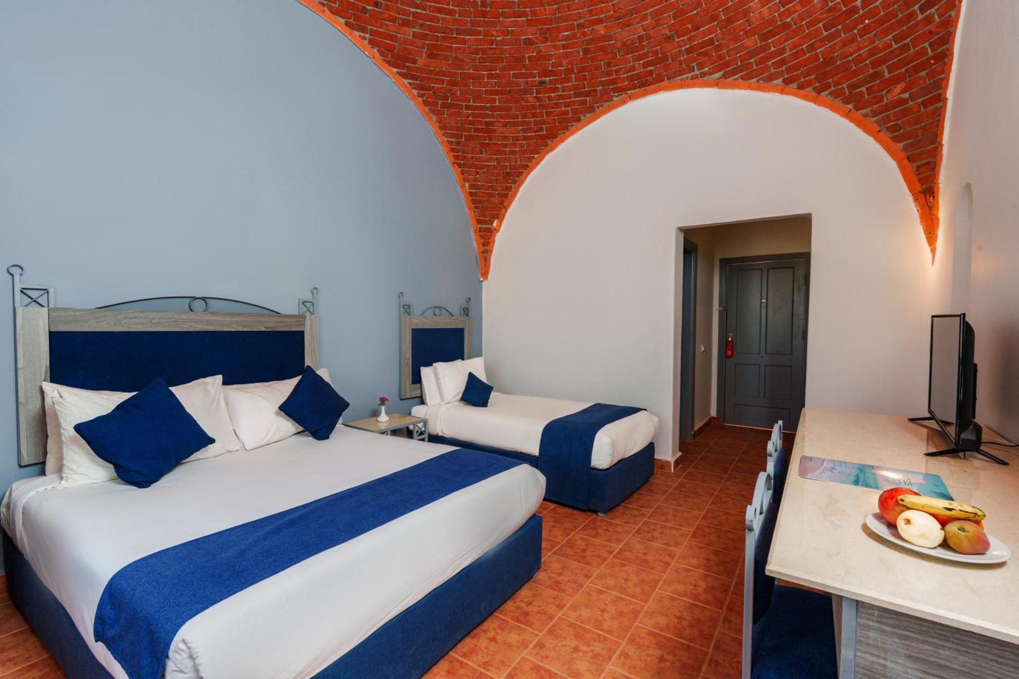 Protels Crystal Beach Resort Marsa Alam Esterno foto