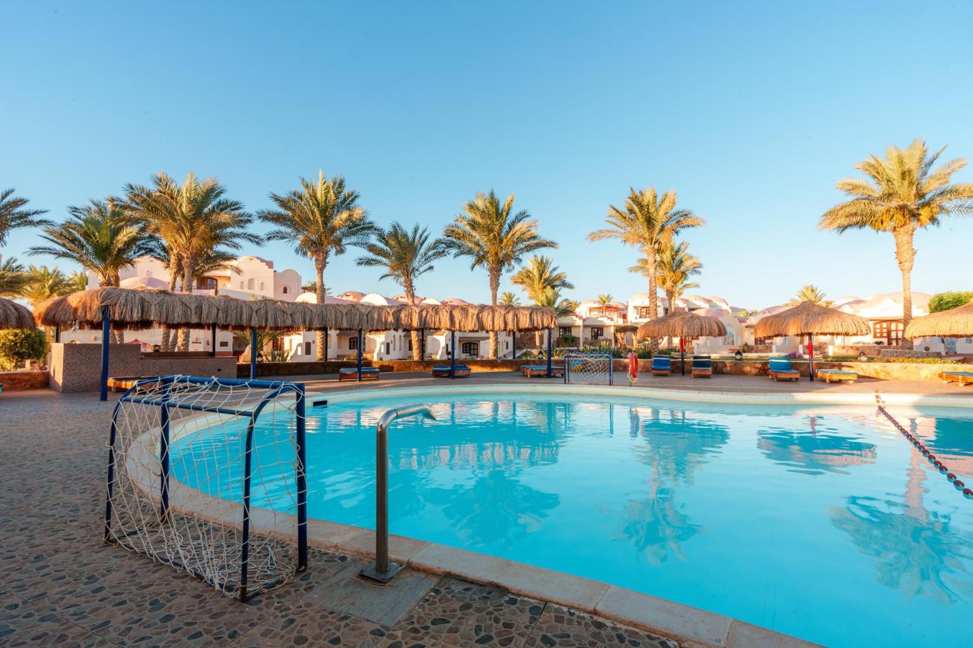 Protels Crystal Beach Resort Marsa Alam Esterno foto