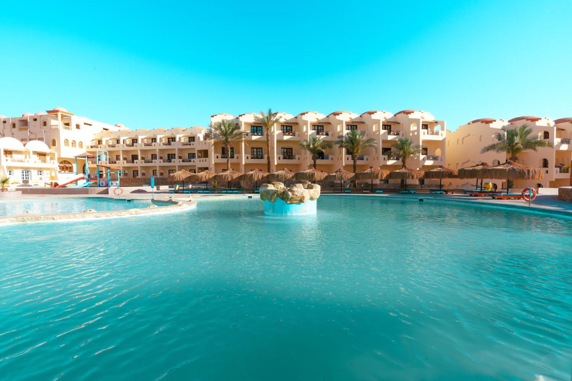Protels Crystal Beach Resort Marsa Alam Esterno foto