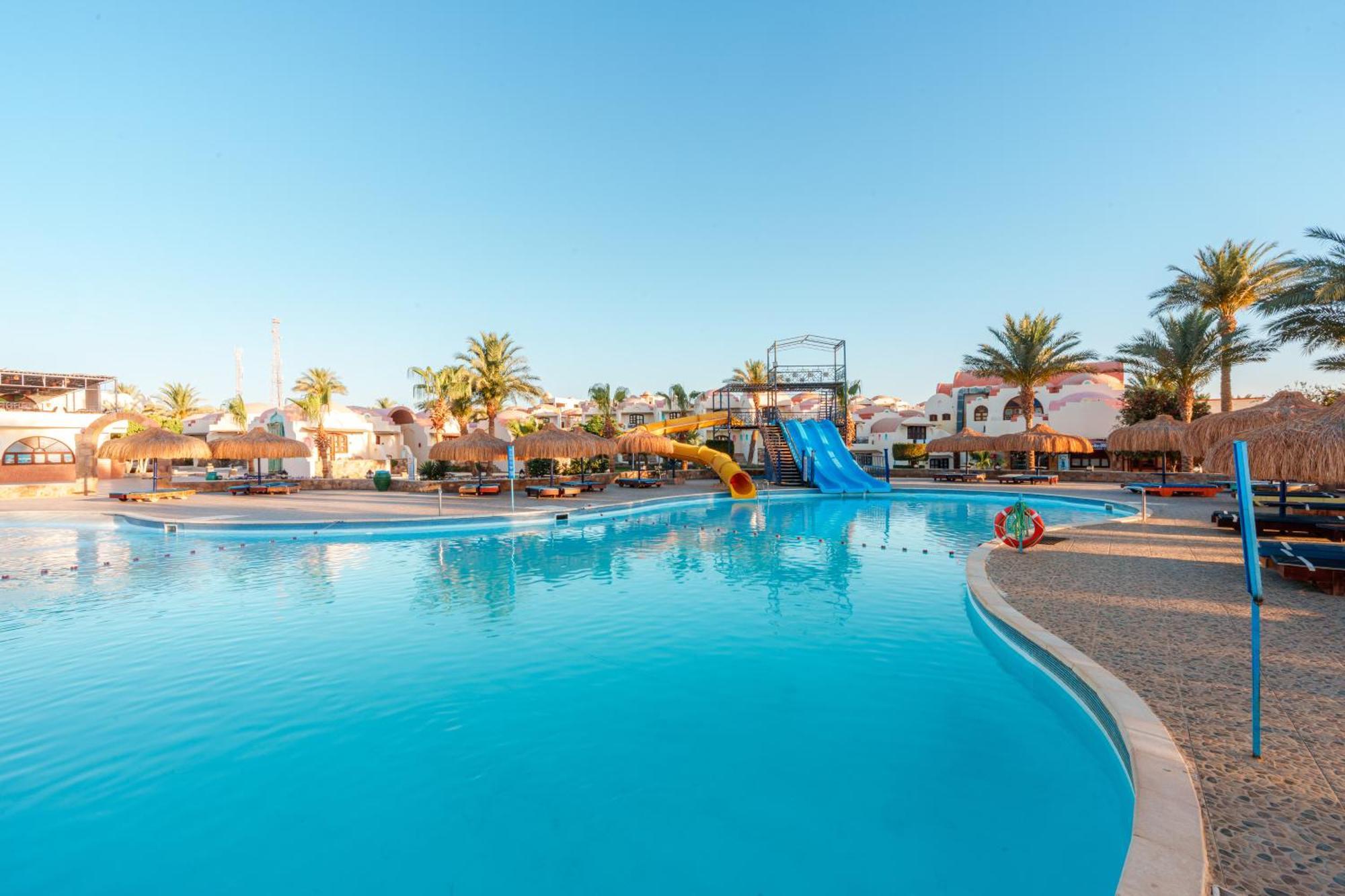 Protels Crystal Beach Resort Marsa Alam Esterno foto