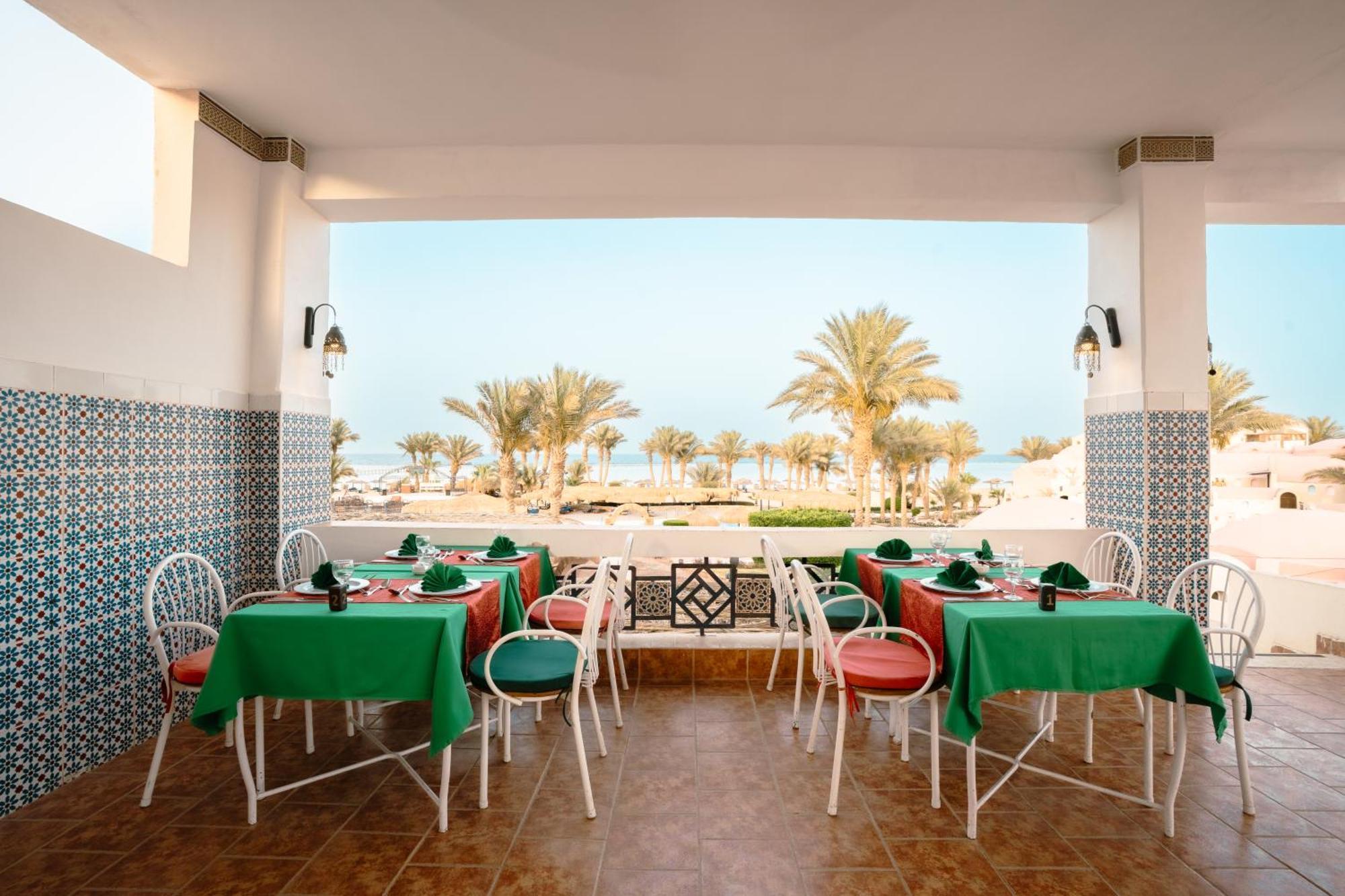 Protels Crystal Beach Resort Marsa Alam Esterno foto