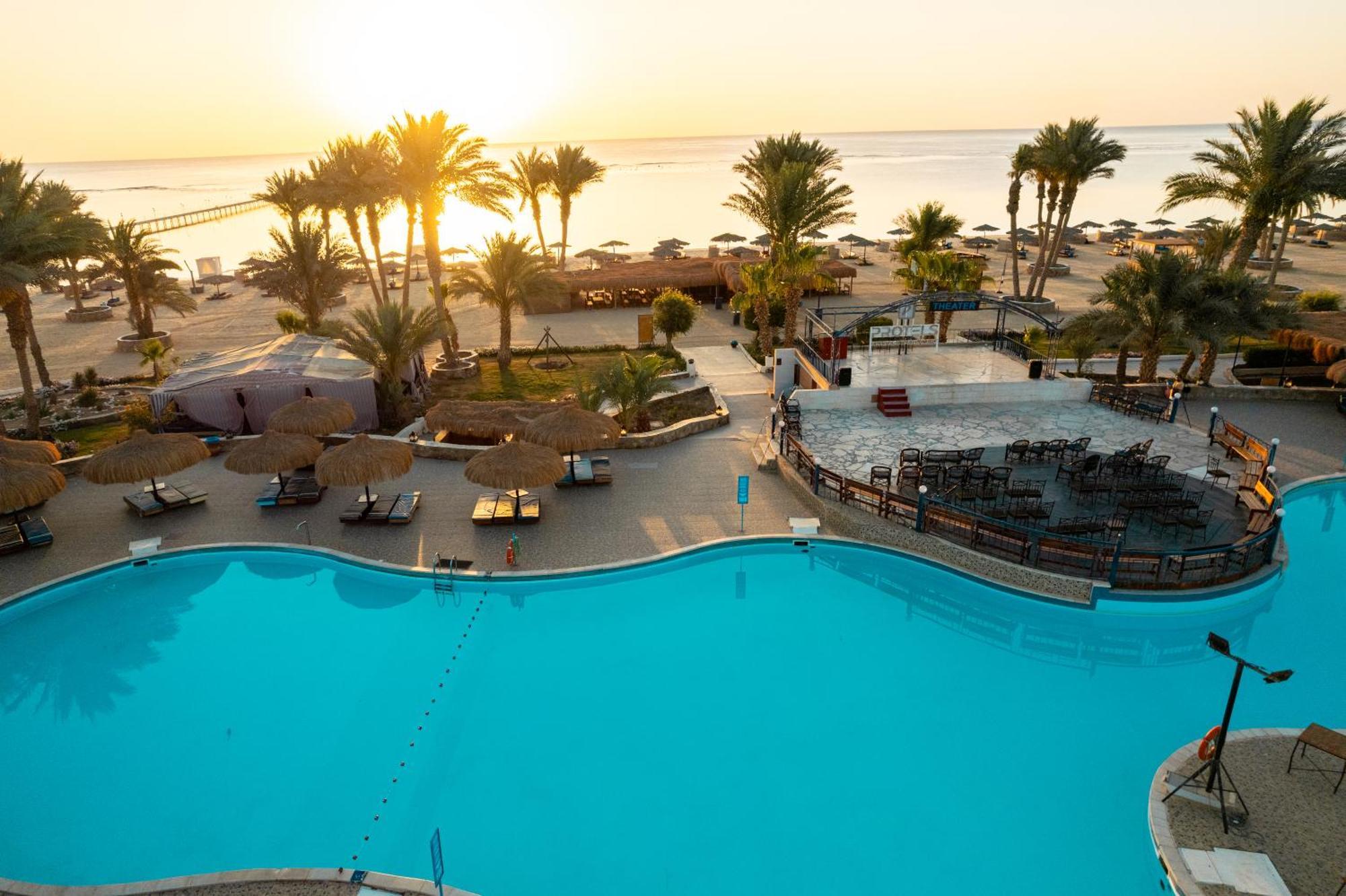 Protels Crystal Beach Resort Marsa Alam Esterno foto